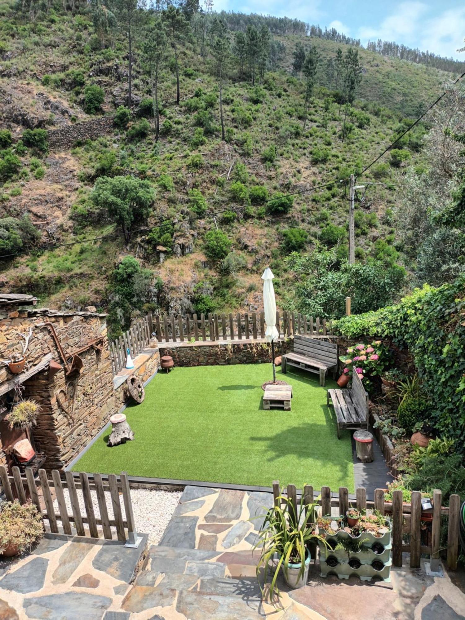 בית הארחה Cha de Alvares 	A Casa Da Natalia מראה חיצוני תמונה